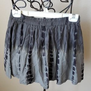 Ombre skirt- gift for buyer